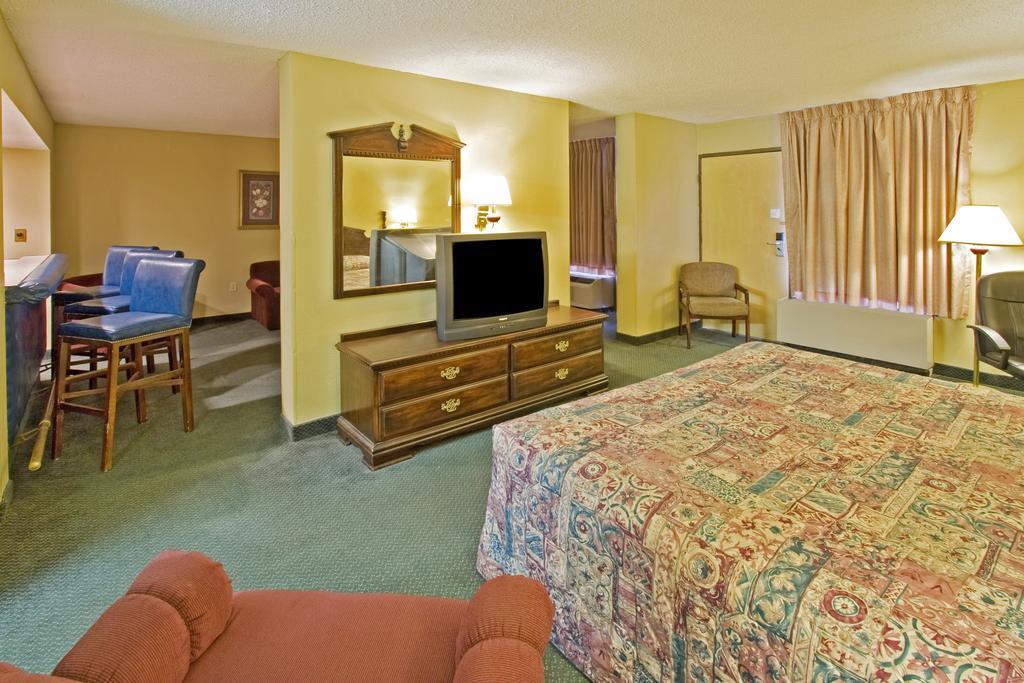 America'S Best Value Inn Grenada Luaran gambar