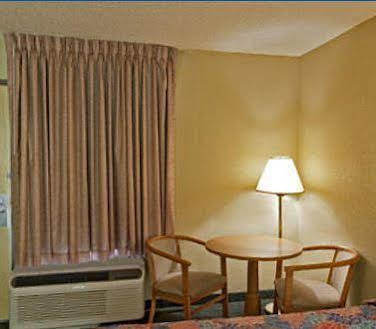 America'S Best Value Inn Grenada Luaran gambar